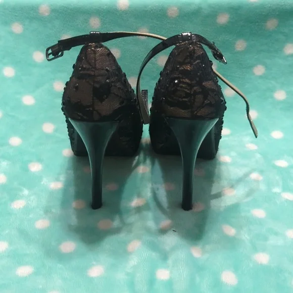 Madeline girl Lace Heels - Picture 3 of 6